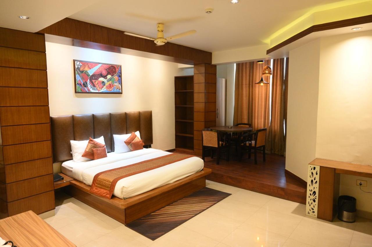 Hotel Grand Kailash,Kotdwara ภายนอก รูปภาพ