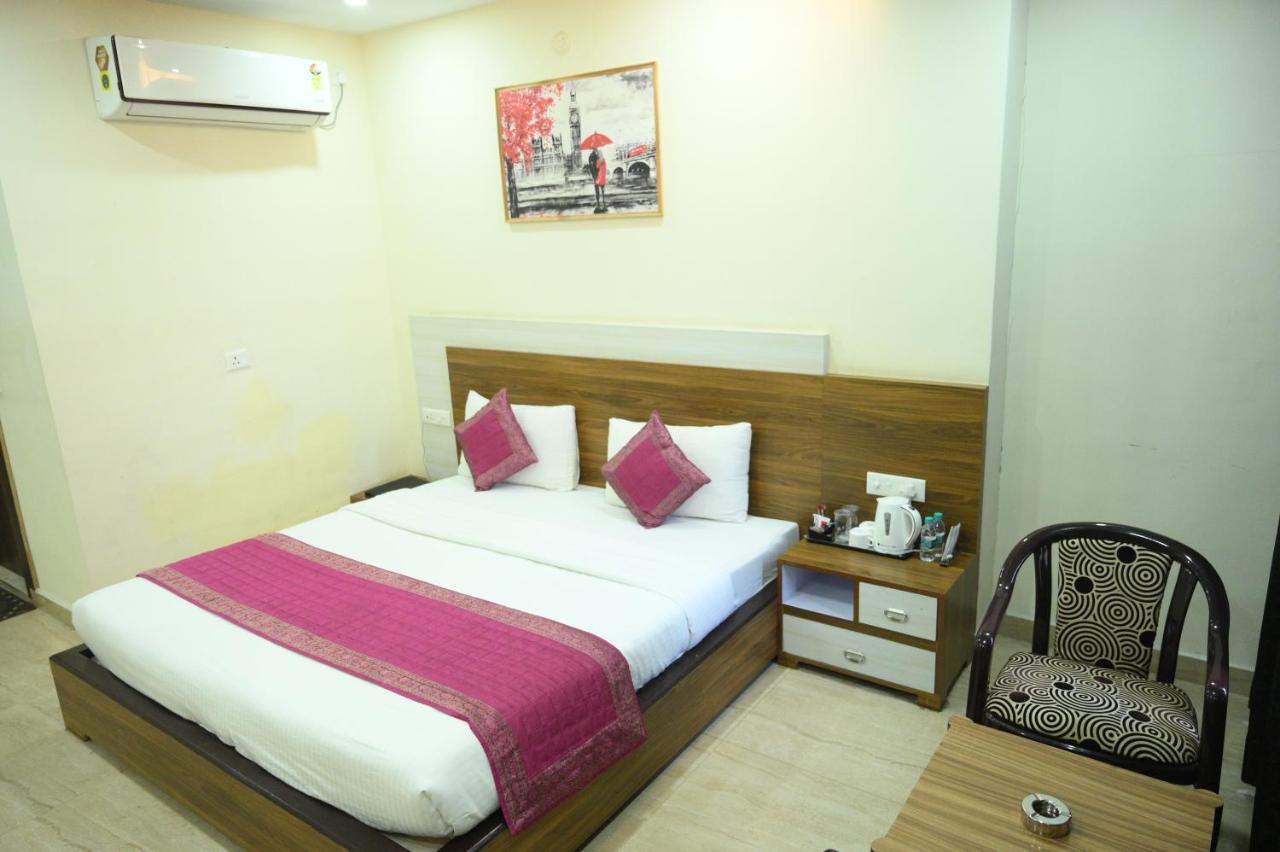 Hotel Grand Kailash,Kotdwara ภายนอก รูปภาพ